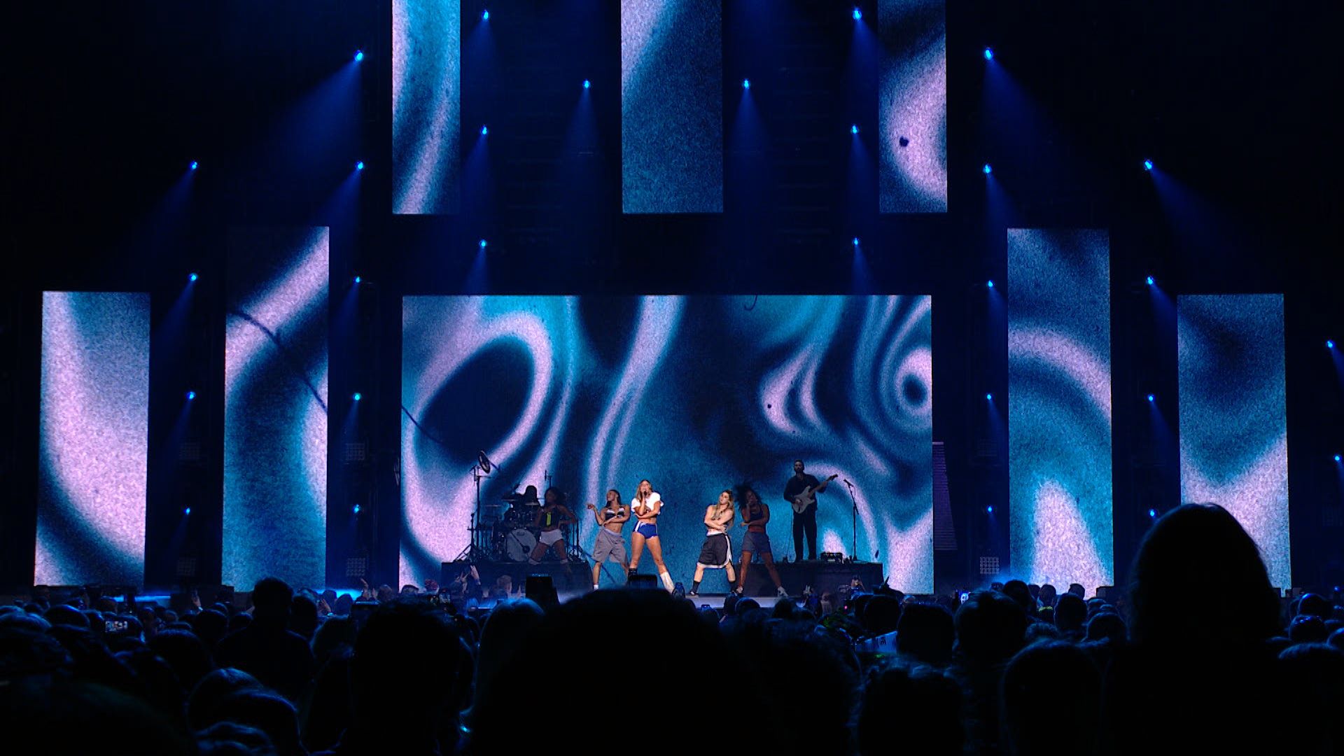 JINGLE BELL BALL 2023