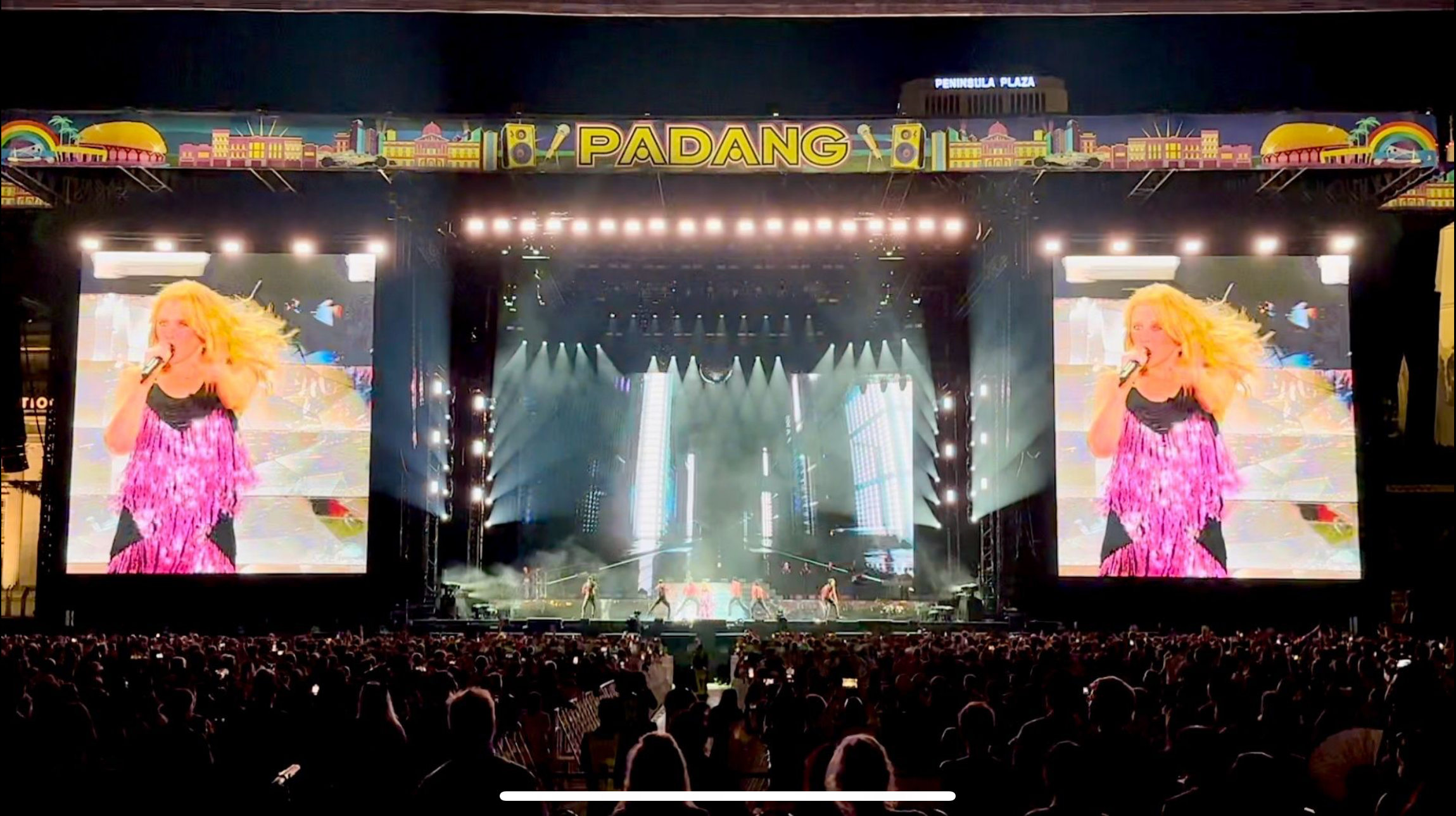 KYLIE – SINGAPORE GRAND PRIX