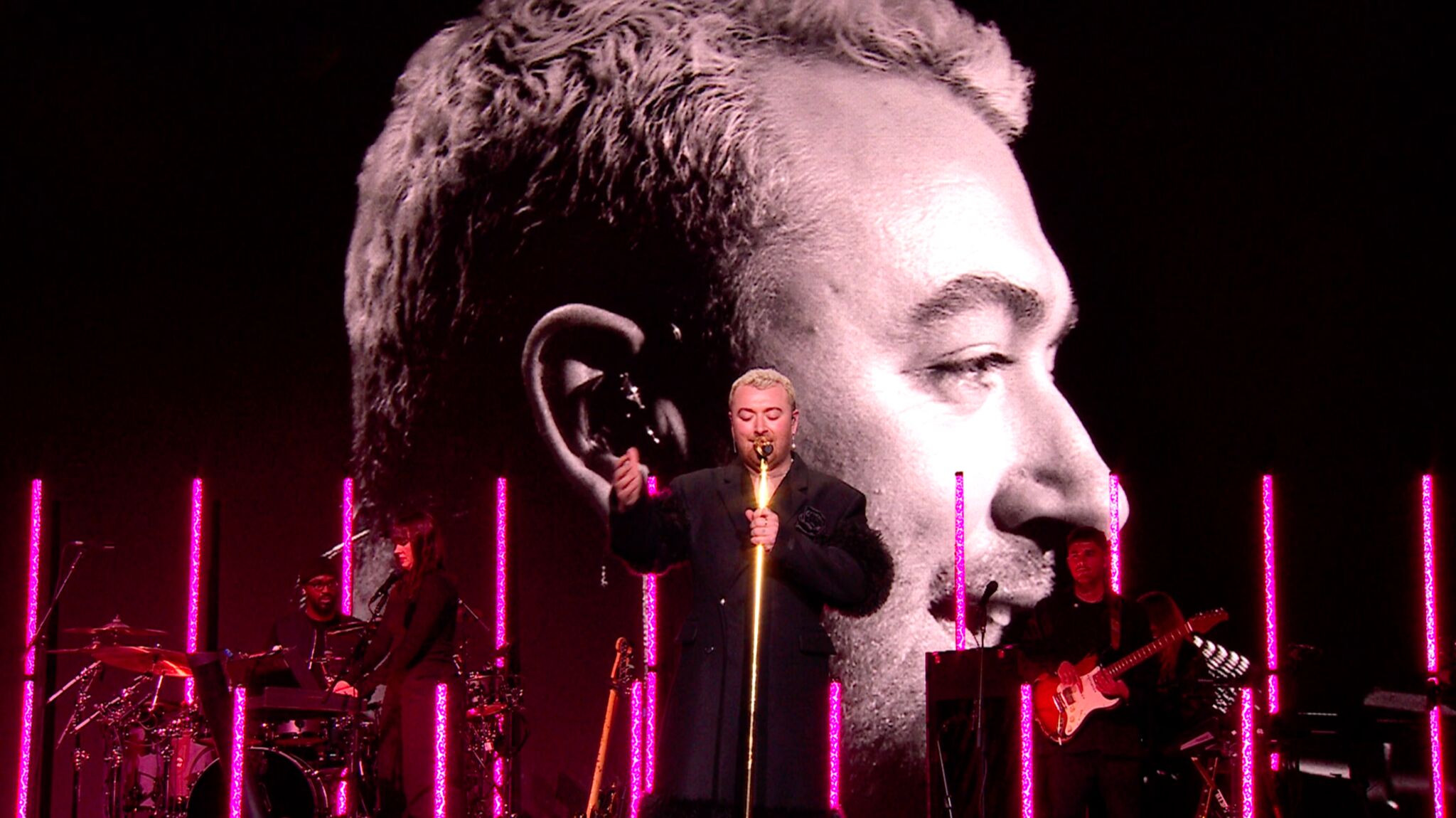 JINGLE BELL BALL 2022